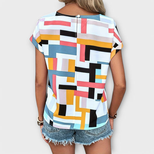 Chloe β The Perfect Short-Sleeved Blouse with Round Neck