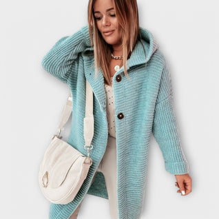 Famoso – Stylish Knit Cardigan