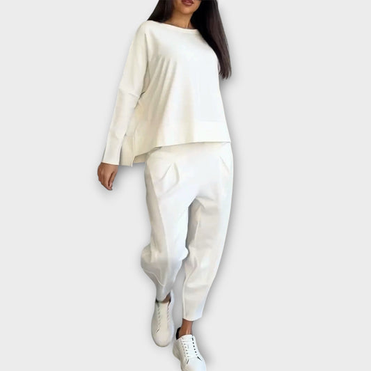 Amalie - Stylish 2-Piece Set