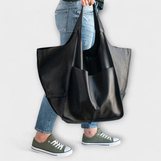 Lora. - Oversized Weekender Bag