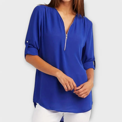 Olivia – The Relaxed V-Neck Blouse