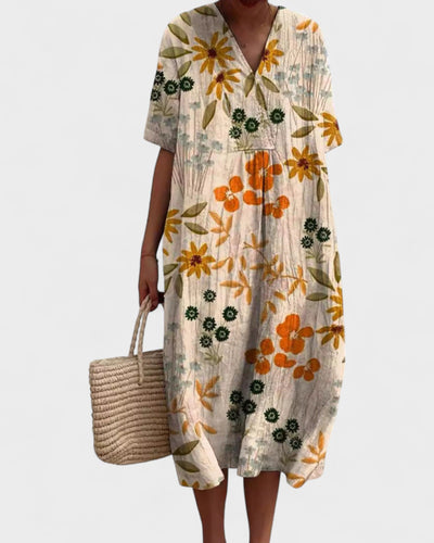 Zoey - Dress with Vibrant Floral Pattern