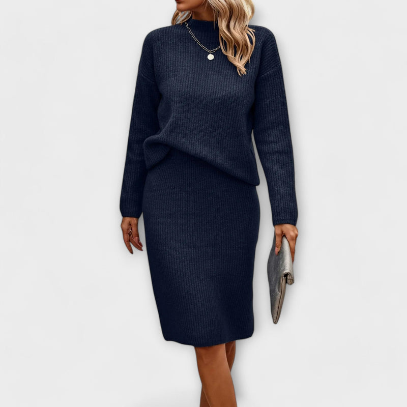 2-piece set of pullover and skirt