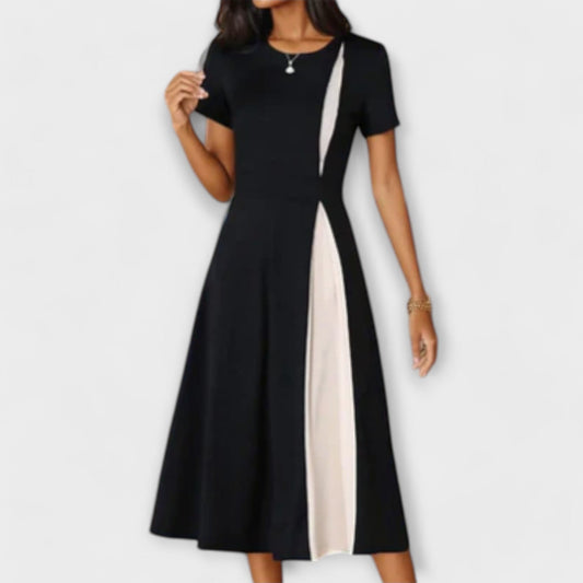 Hanne – Black and White Midi Dress