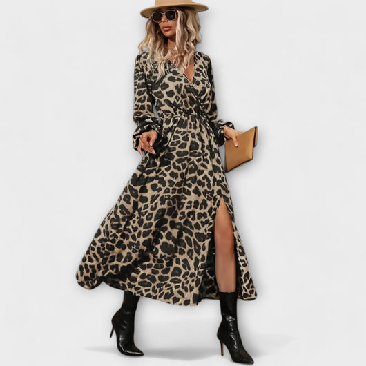 Natalie – Stylish Dress with Leopard Print